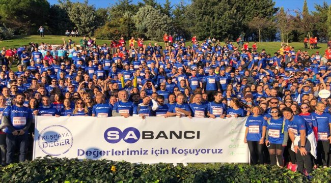 Bin Sabancı çalışanı, değerleri için "Koşmaya Değer" dedi
