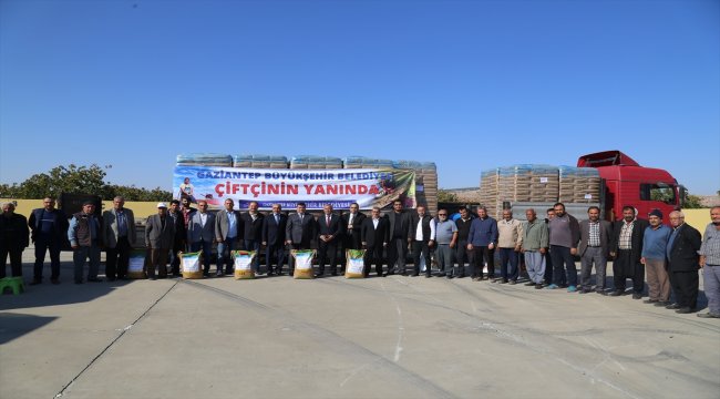 Gaziantep Büyükşehir Belediyesinden çiftçilere tohum desteği