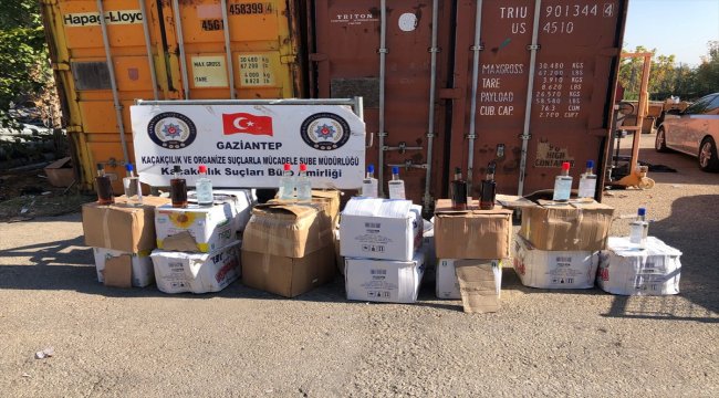Gaziantep'te 435 şişe sahte içki ele geçirildi