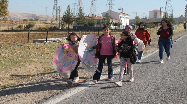 Gercüş'te uçurtma şenliği düzenlendi