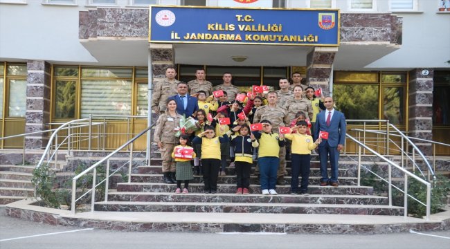 Kilis'te öğrencilerden Barış Pınarı Harekatı anısına fidan