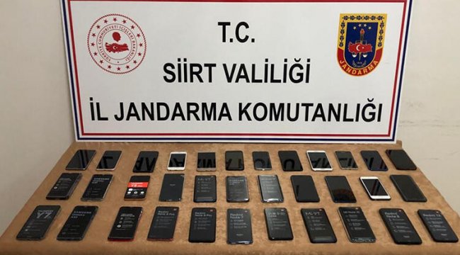 34 adet kaçak cep telefonu ele geçirildi