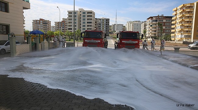 KARAKÖPRÜ' DE DEZENFEKTE ÇALIŞMALARI DEVAM EDİYOR