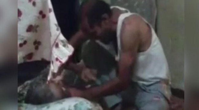 Dehşete düşüren görüntü! İşkence yaparak hastanelik etti