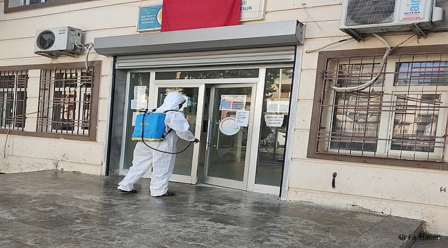 Akçakale'de Kamu Kurumları Dezenfekte ediliyor.