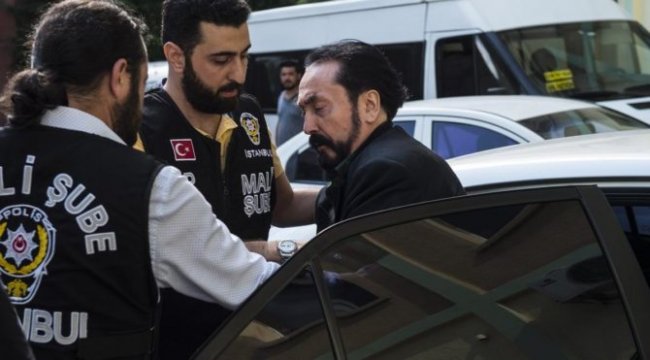 Evde bulunan 69 bin TL’lik prezervatif sorulan Oktar: Genç çocuklar, kullanıyorlardır
