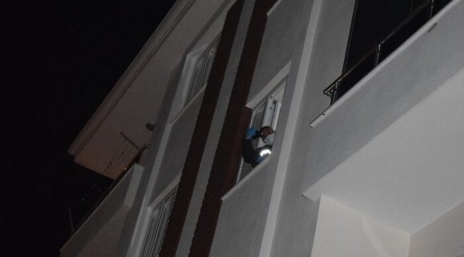 Malatya’da 3’üncü katın penceresinden atlayan genç kız ağır yaralandı