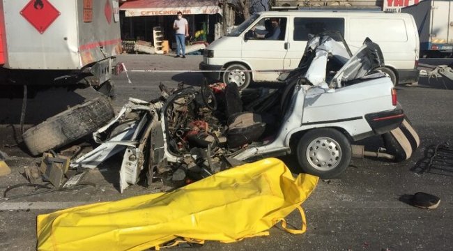 Tankere çarpan otomobilin sürücüsü hayatını kaybetti