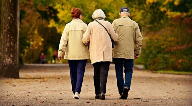 Bilim Kurulu toplantısı 65 yaş üstü kararı! 65 yaş üstü sokağa çıkma yasağı ne zaman kalkıyor?
