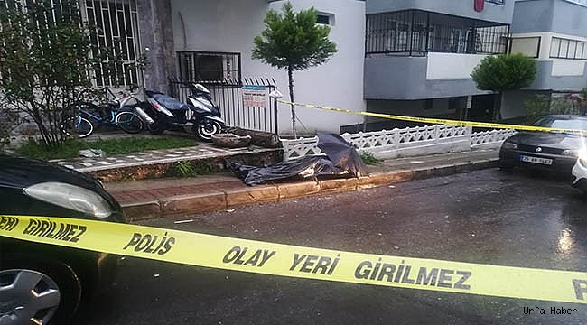 Sokak ortasında ceset
