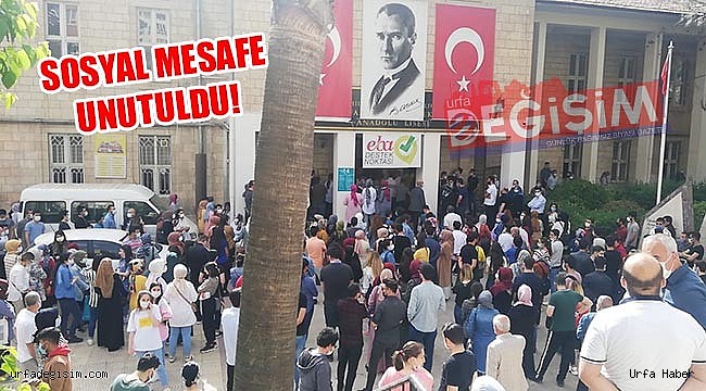 Katiplik sınavında korona unutuldu