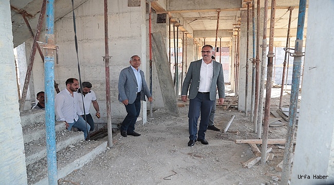 Başkan Kuş, Yapımı Süren Gençlik Merkezini İnceledi.