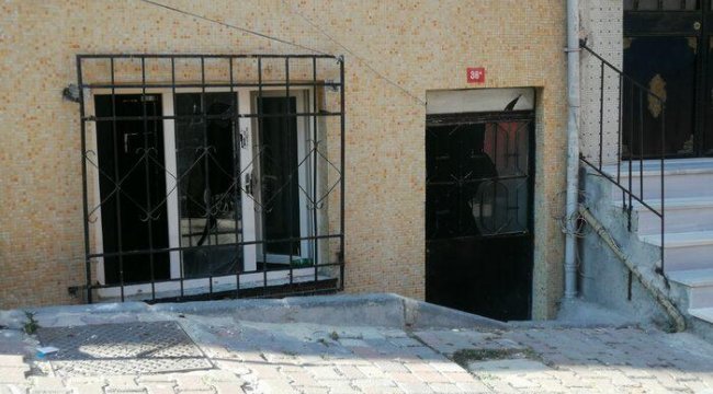 Taciz iddiası mahalleyi ayağa kaldırmıştı! Şüphelinin evi kurşunlandı