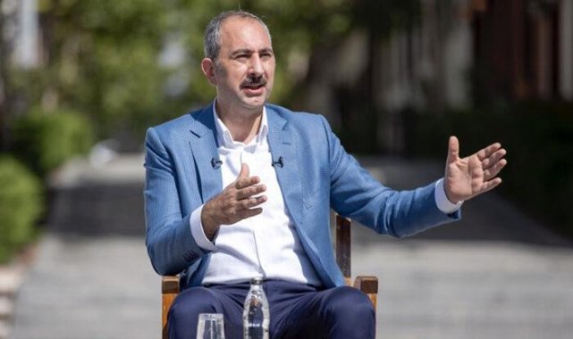 Sosyal medya düzenlemesi nasıl olacak?