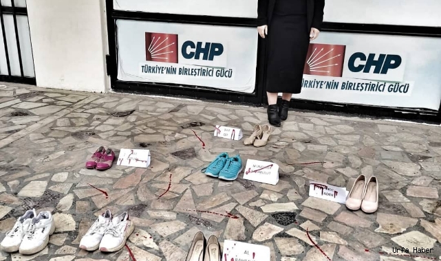 CHP’den ‘ Kadına Şiddetle Mücadele Günü’ etkinliği