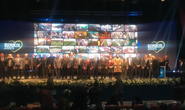 Büyükşehir yıl sonu değerlendirme toplantısı yaptı: Trambüsün geleceği tarih netleşti
