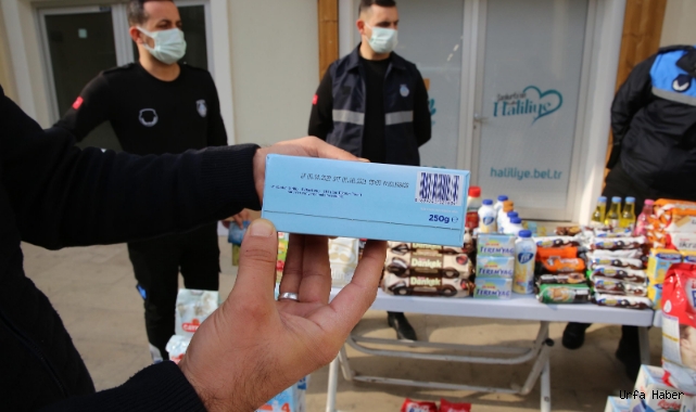 Haliliye’de tarihi geçmiş çok sayıda ürüne el konuldu