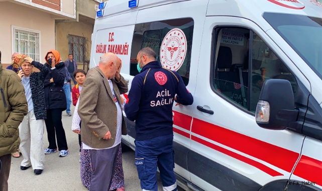 Binanın çatısı alevlere teslim oldu