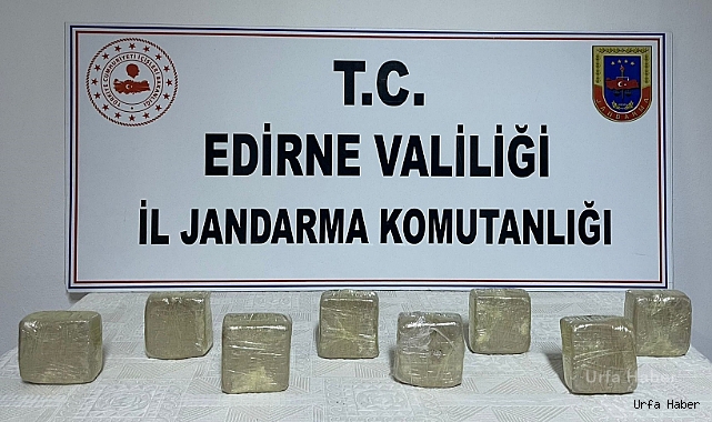 Aracında 4 kilo uyuşturucu ile yakalanan sürücü gözaltına alındı