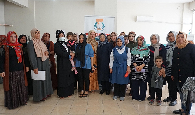 Haliliye’de okuma yazma öğrenen kadınlara sertifika verildi