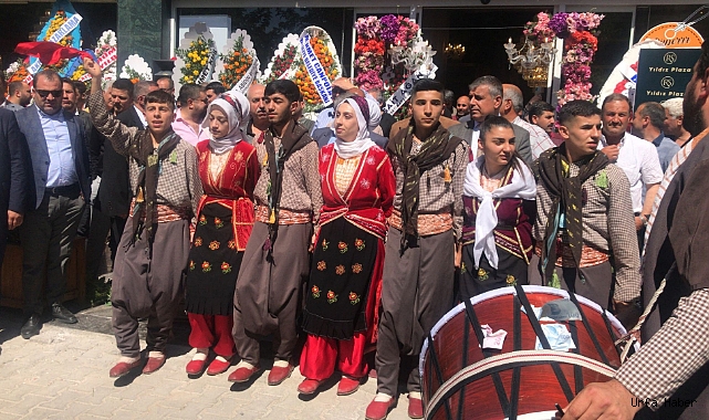 Yıldız Plaza görkemli bir törenle açıldı!
