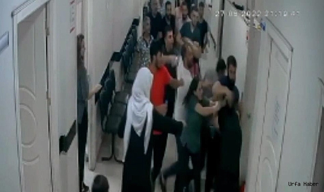 Şanlıurfa’da doktoru koridor boyunca darp ettiler!