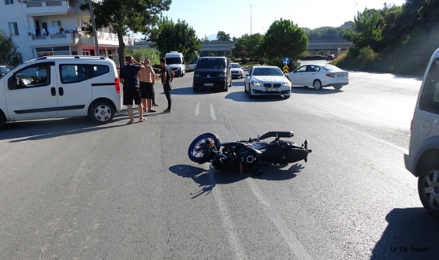 Motosiklet sürücüsü kaskı sayesinde ölümden döndü