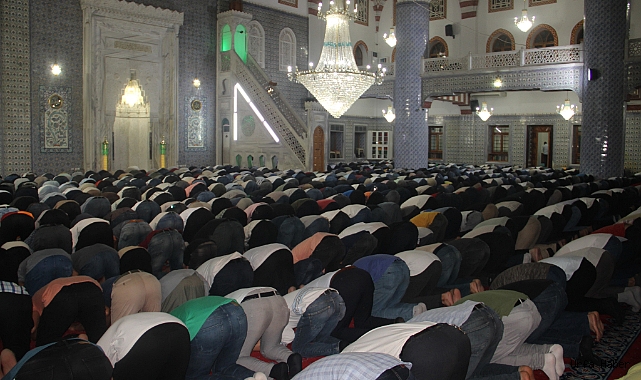 Şanlıurfa’da Mevlid Kandili coşkusu