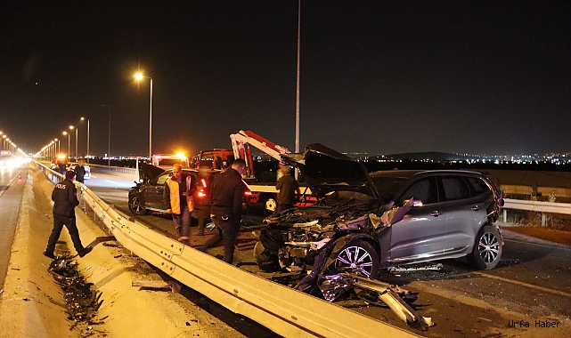 7 araç birbirine girdi, ortalık savaş alanına döndü: 2 yaralı