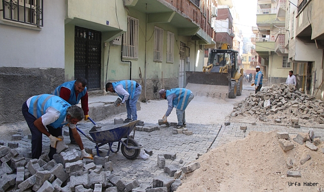 HALİLİYE’DE DERFORME OLMUŞ YOLLAR YENİDEN ONARILIYOR