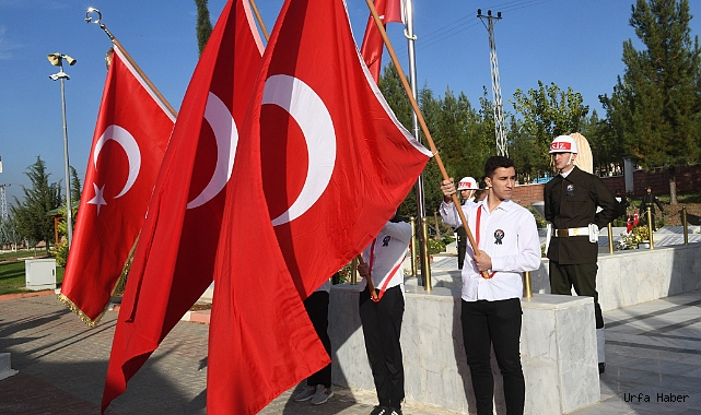 ATATÜRK 10 KASIM’DA ŞANLIURFA’DA TÖRENLERLE ANILDI