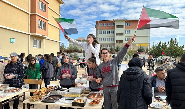 GENÇ YÜREKLER GAZZE İÇİN BİR ARAYA GELDİ