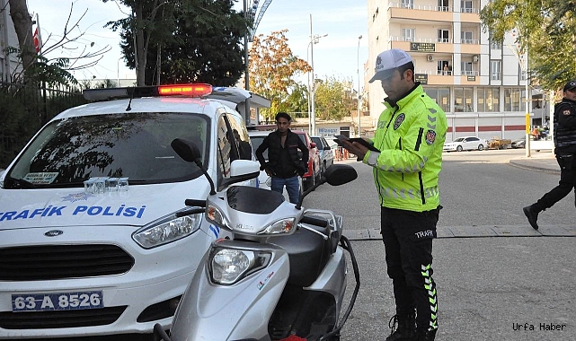 MOTOSİKLET SÜRÜCÜLERİNE CEZA YAĞDI