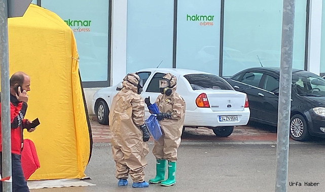PAKETTEN KİMYASAL SIZDI, TÜM EKİPLER SEFERBER OLDU
