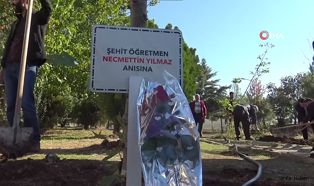 SİVEREK’TE ŞEHİT ÖĞRETMENLER UNUTULMADI