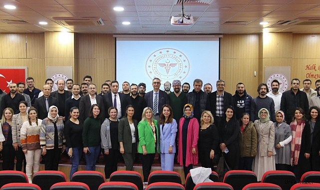 ANNE ÖLÜMLERİNİ ÖNLEMEK İÇİN TOPLANDILAR