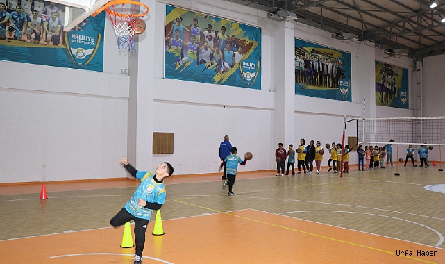 BAŞKAN CANPOLAT İLE HALİLİYE'DE SPORCU NESİL YETİŞİYOR