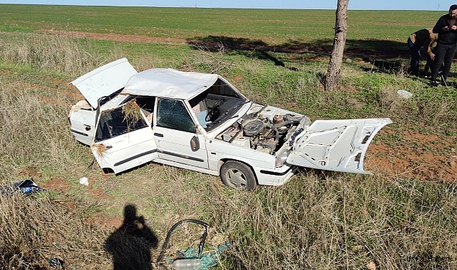 ŞANLIURFA’DA OTOMOBİL DEVRİLDİ: 3 YARALI