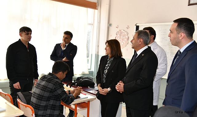 VALİ ŞILDAK'IN EĞİTİM ROTASI BU KEZ BİRECİK OLDU