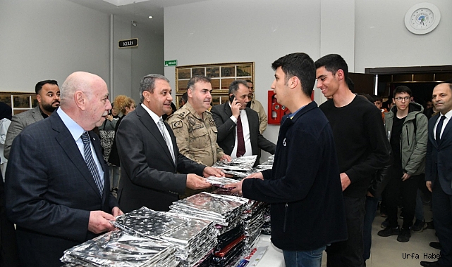 VALİ ŞILDAK BİRECİKLİ GENÇLERİ DİNLEDİ