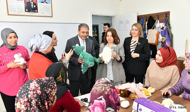 VALİ ŞILDAK SIRRIN AİLE DESTEK MERKEZİNDE