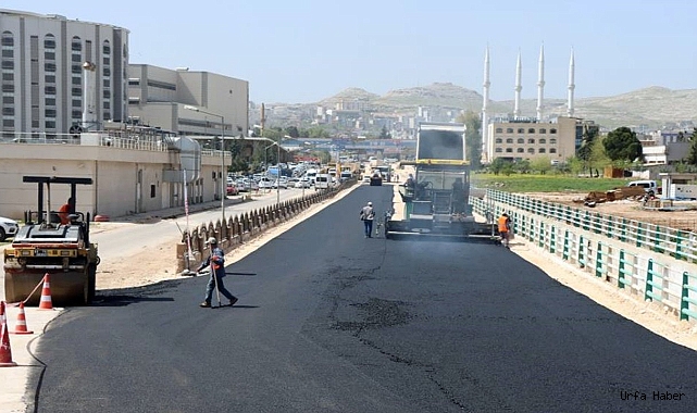 AKÇAKALE YOLUNDA ASFALT ÇALIŞMASI