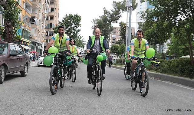 BAŞKAN GÜLPINAR FARKINDALIK İÇİN PEDAL ÇEVİRDİ
