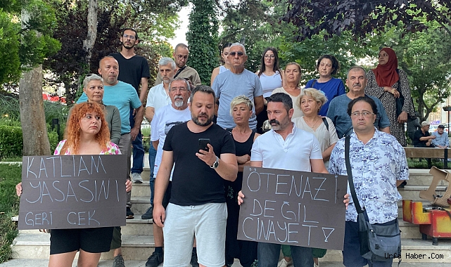 HAYVANSEVERLER, SOKAK HAYVANLARINA İLİŞKİN KANUN TEKLİFİNİ PROTESTO ETTİ