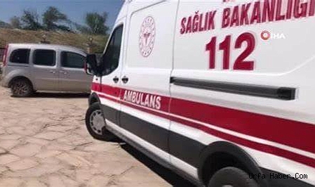 çöpleri toplayan adamı sırtından bıçakladılar
