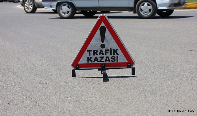 ŞANLIURFA’DA BRİKET YÜKLÜ TIR DEVRİLDİ: 1 YARALI