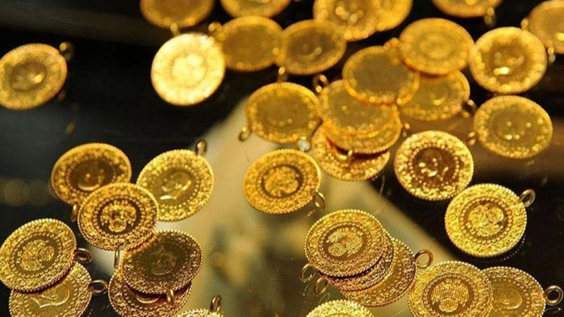 Altın Fiyatları Zirveye Mi Yaklaşıyor? Uzmanlar Ne Diyor?