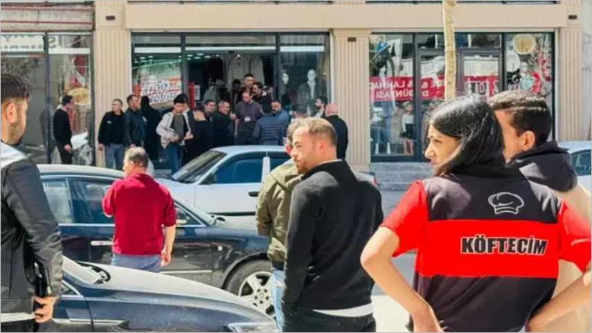 Giyim Mağazasına Silahlı Saldırı: 1 Ölü, 4 Yaralı