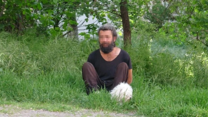 "Annesi Uyuyor Sandılar, Gerçek Çürümüş Cesetti!"