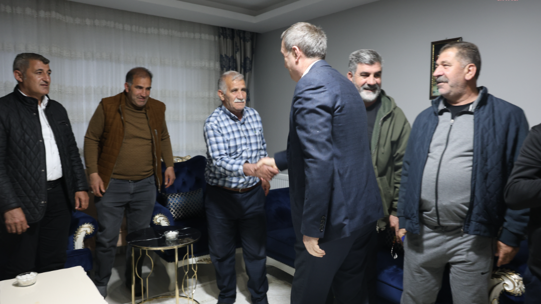 Bakırhan, Öcalan’ın Çağrısını Ziyaret Ettiği Evlerde Anlattı